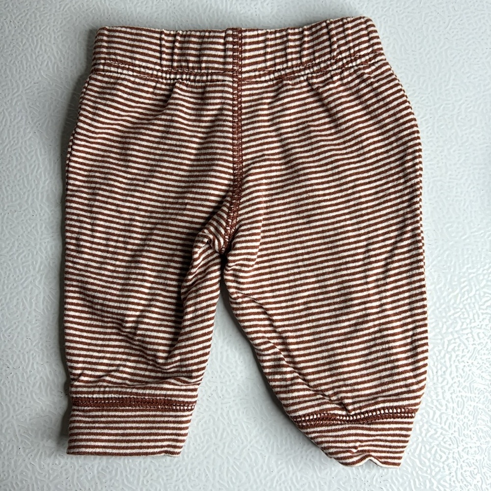 Baby Set - Carters - Picture 10 of 11